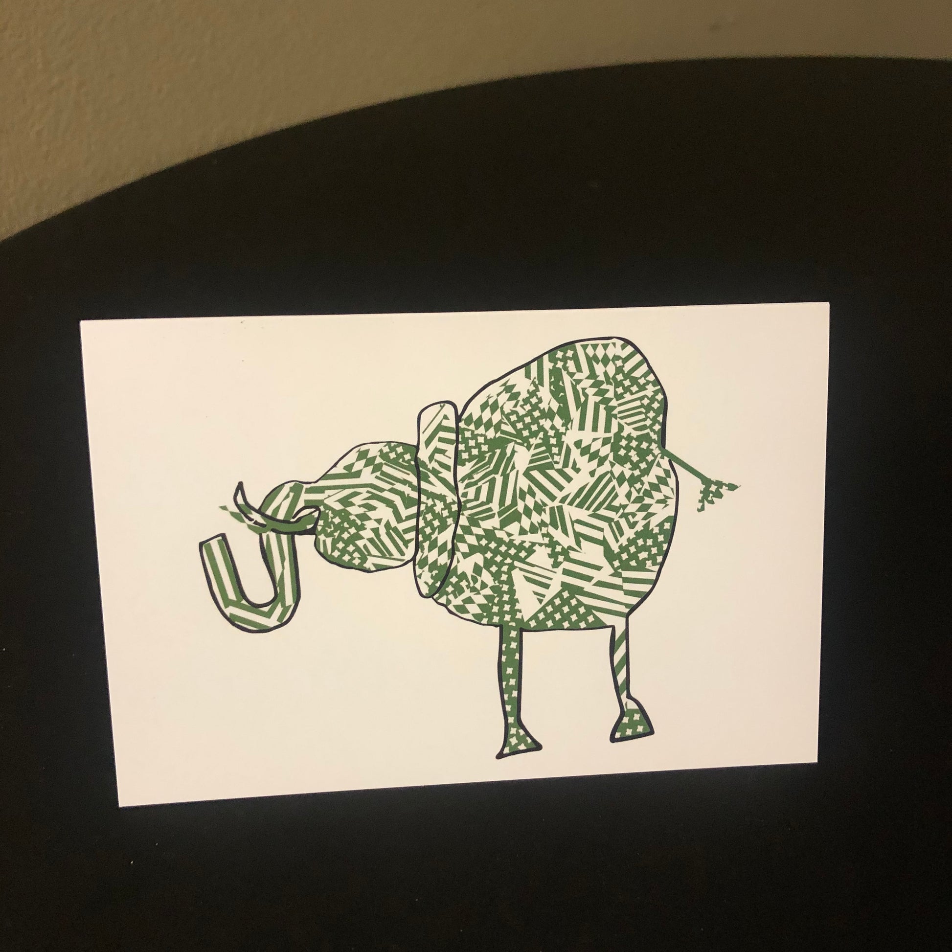 Single green elephant notecard