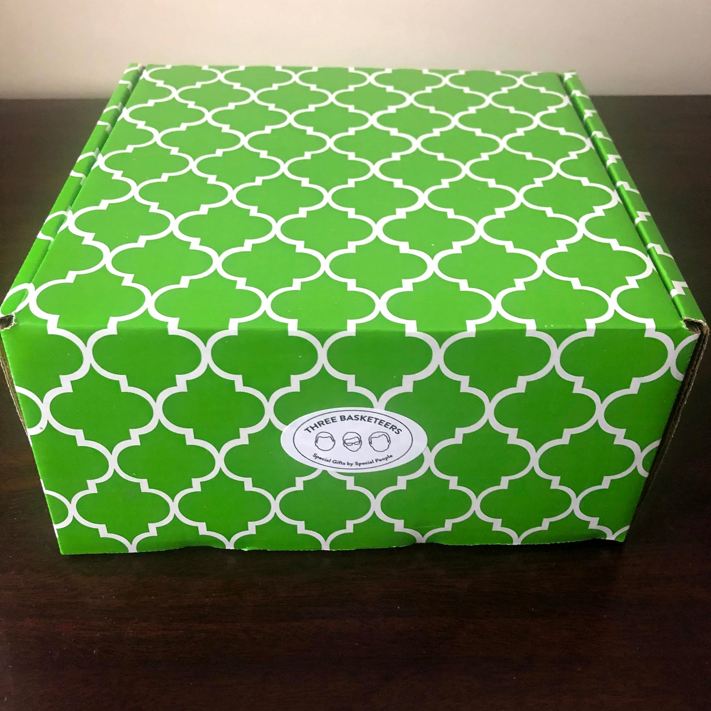 Green Gift Box Georgia The Three Basketeers