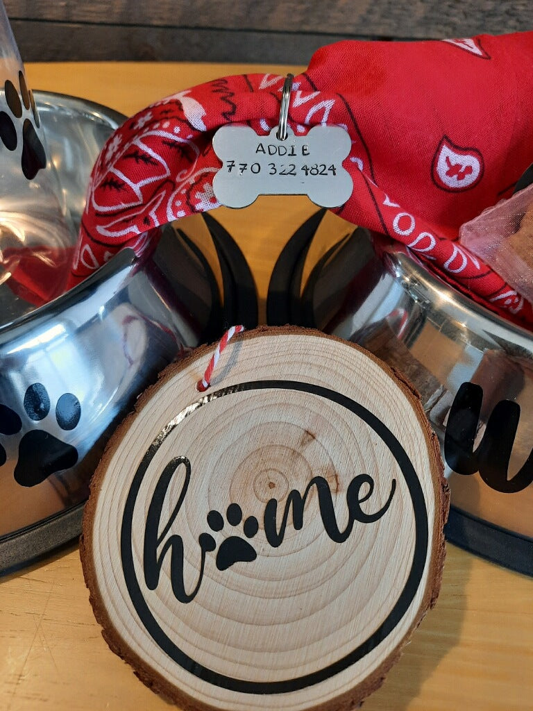 Dog tag and Home Paws decoration
